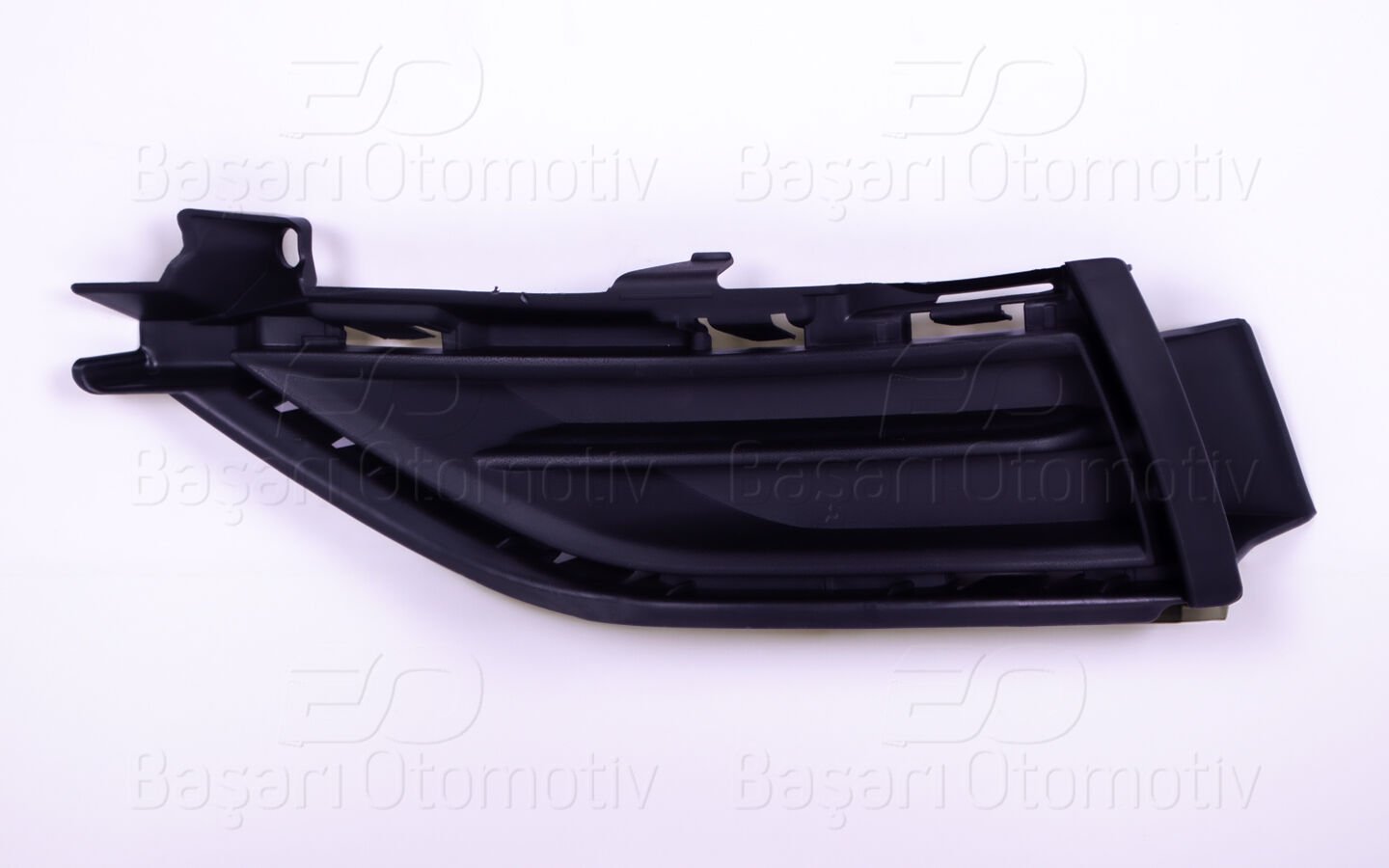 Volkswagen Golf 7.5 2017-2020 Sağ Sissiz Tampon Izgarası