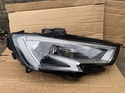 ÖN FAR SAĞ XENON A3 2017-