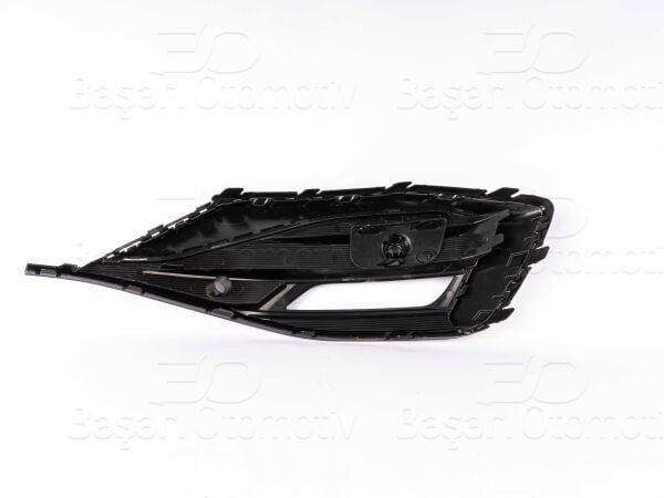 Seat Leon FR (KL1) 2020 Sonrası Tampon Izgarası Ön Sol Sensörlü