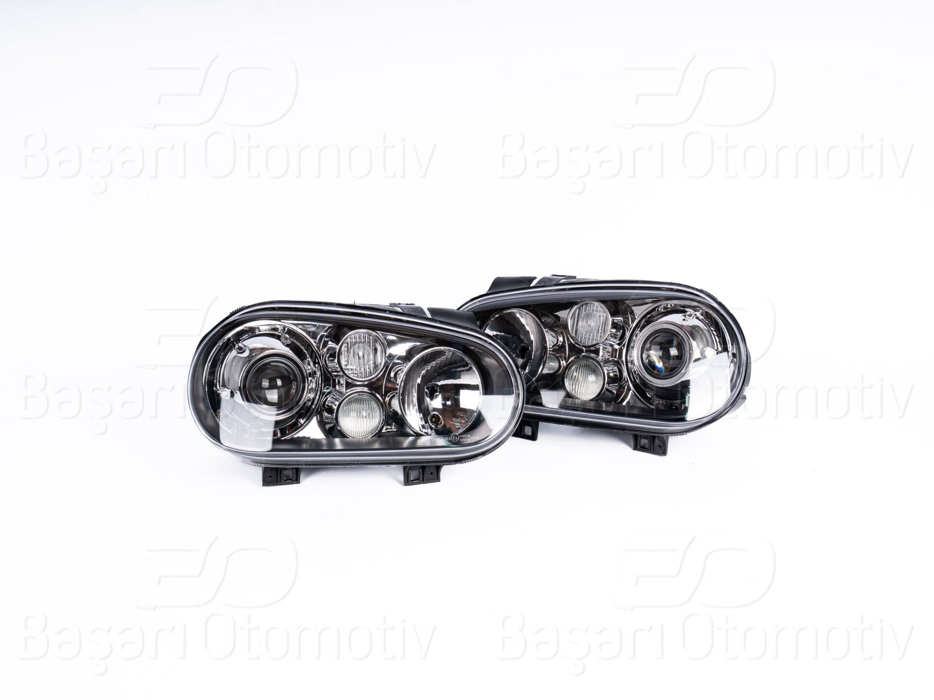 Volkswagen Golf 4 R32 1998-2003 Far Seti Sol Sağ Mercekli Siyah Krom Tak/Çalıştır