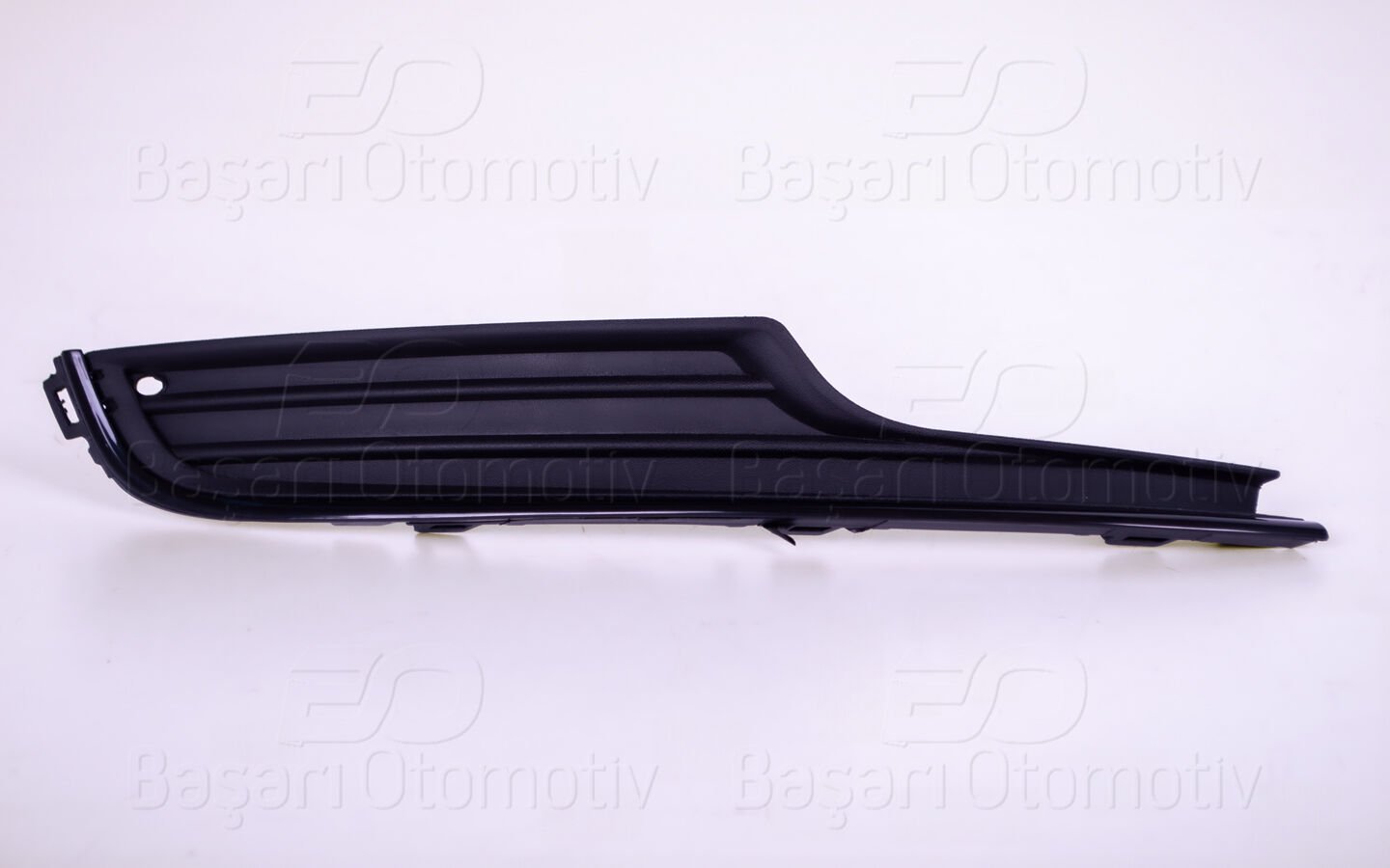 Volkswagen Golf 2013-2018 Tampon Izgarası Nikelsiz Ön Alt Sağ