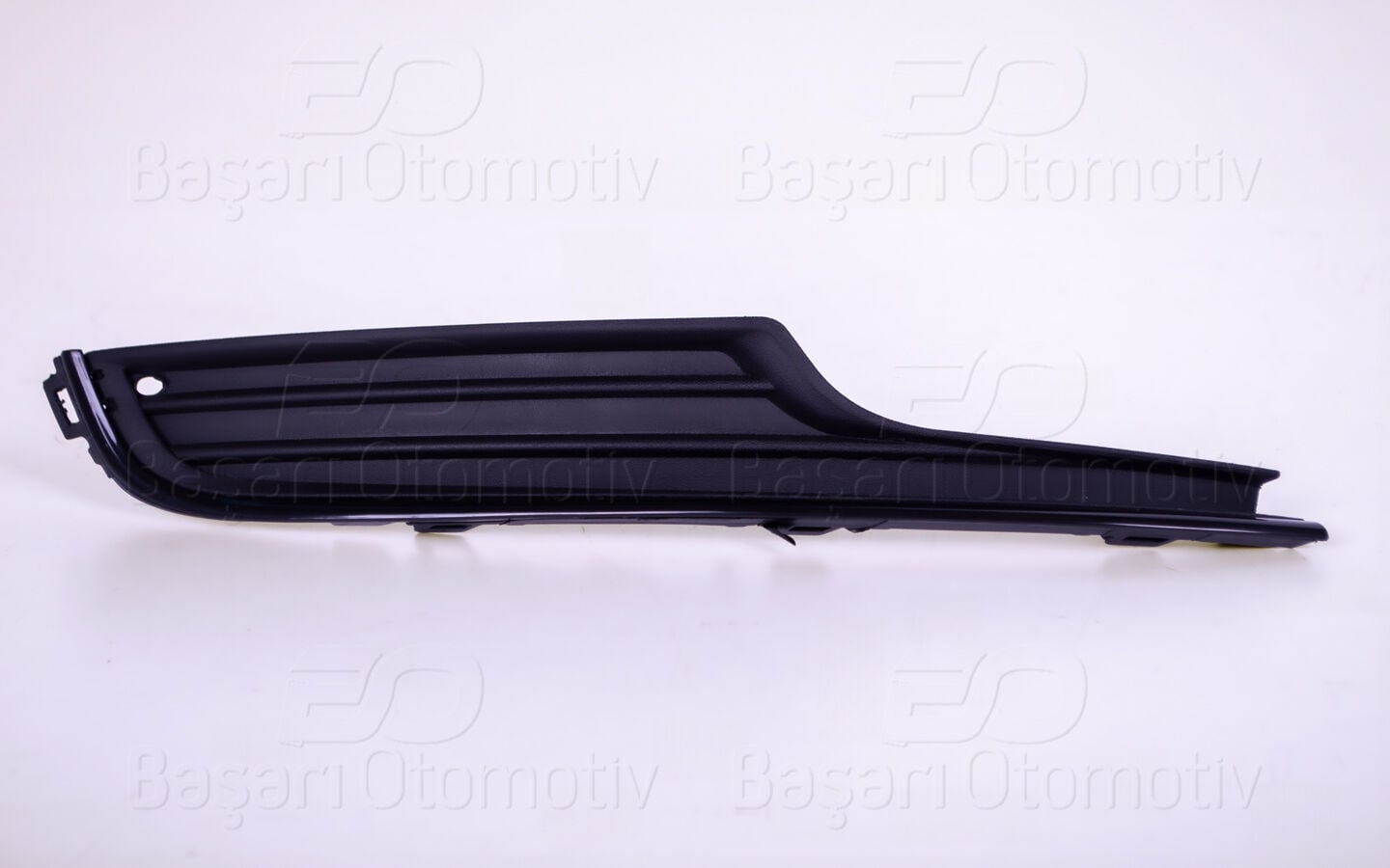 Volkswagen Golf 2013-2018 Tampon Izgarası Nikelsiz Ön Alt Sağ