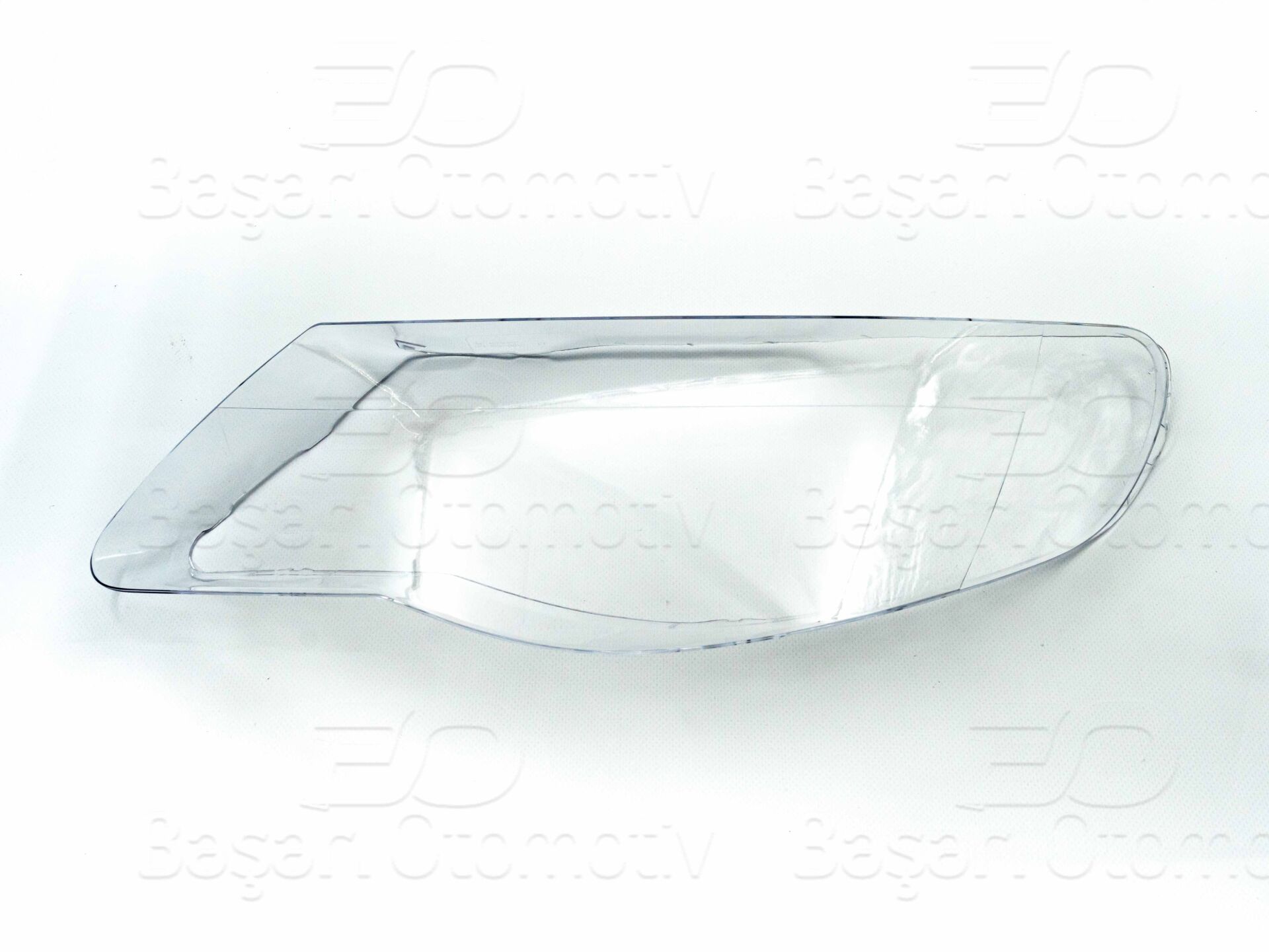 Volkswagen Touareg 2007 Sonrası Far Camı Sol