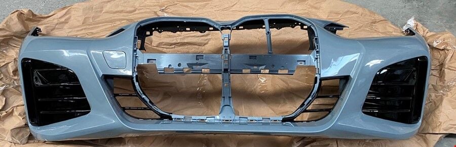 BMW G26 2022 ve Sonrası Ön Tampon Seti M-Tech (C4P Renk Boyalı)