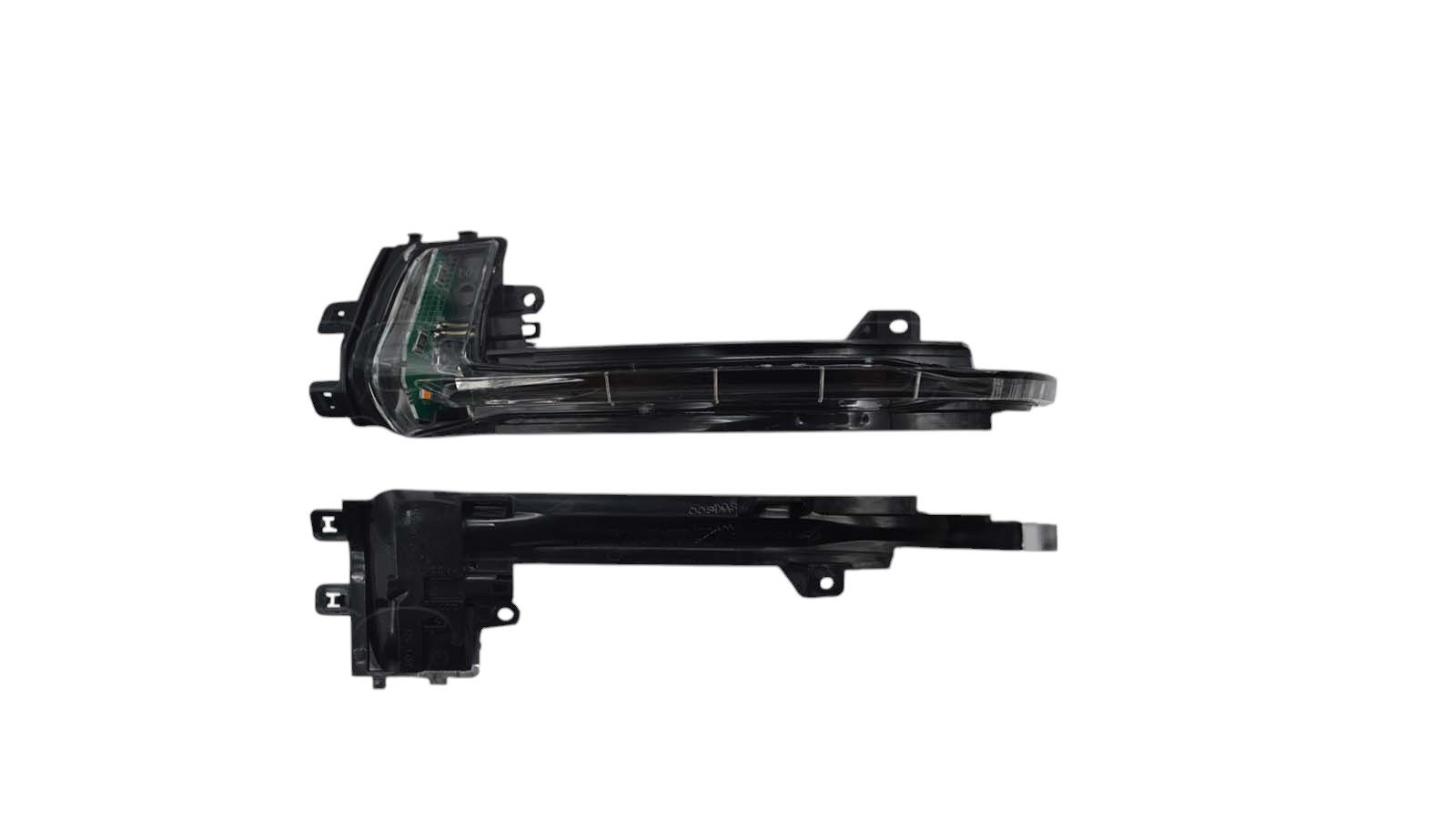 Audi A3 / A4 / A5 2008 ve Sonrası Sol Ayna Sinyali