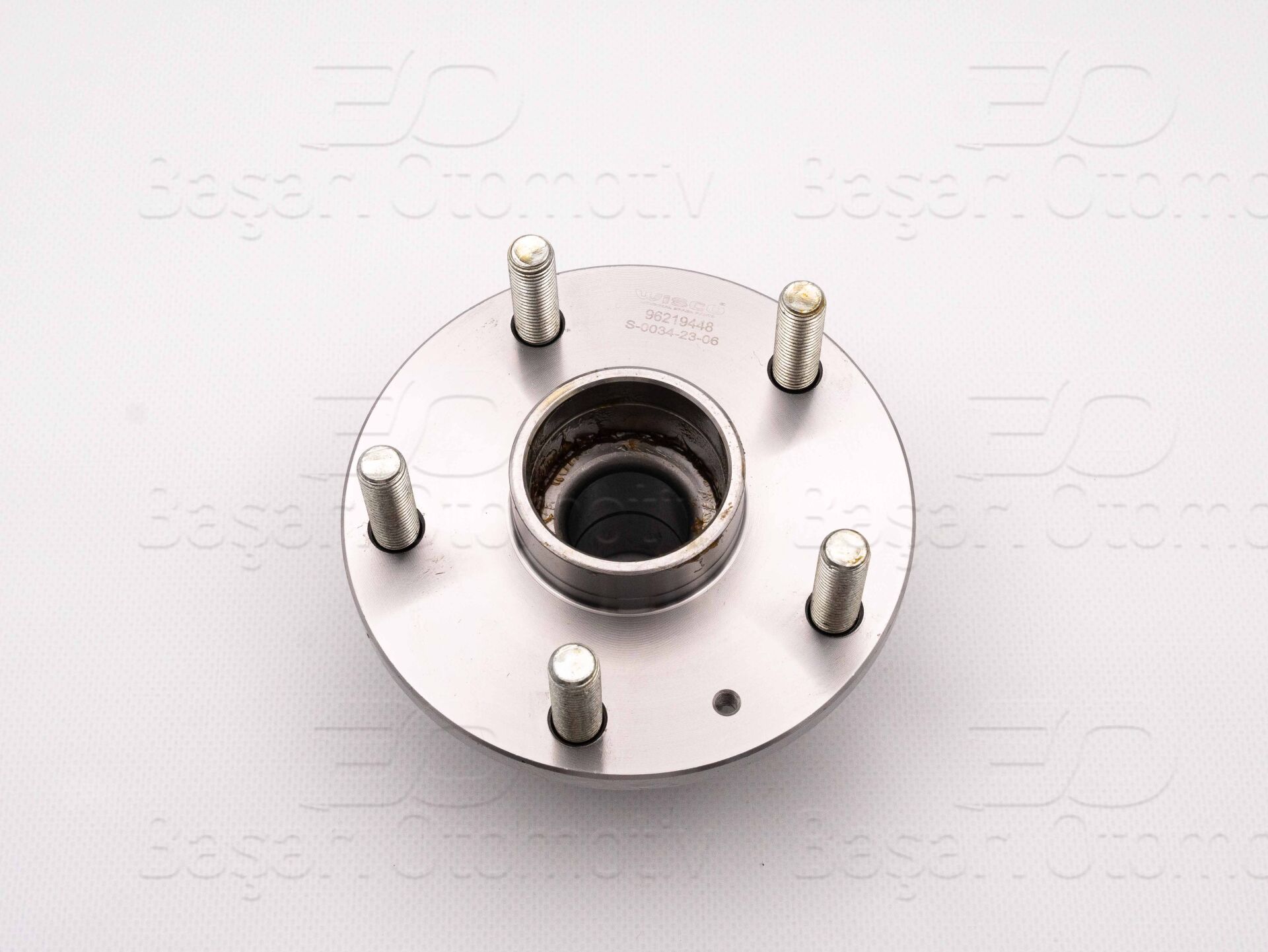 Daewoo Leganza 1999-2004 Uyumlu Arka Tekerlek Poryası