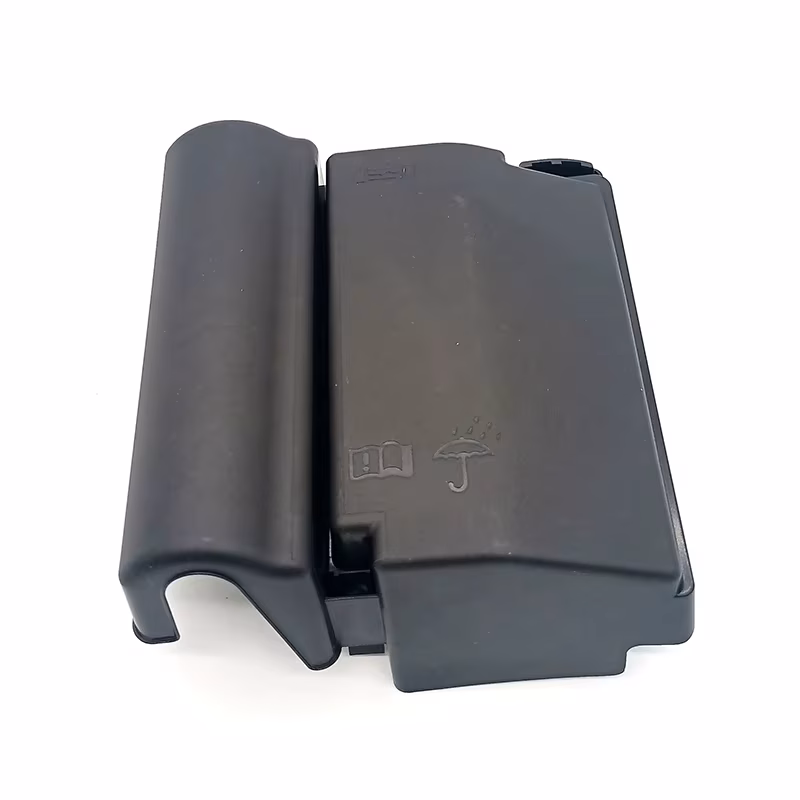 Volkswagen Jetta 2011-2017 Merkez Elektrik Kutusu Kapağı