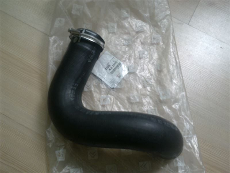 Citroen C5 X7 ve C5-II Hava Filtre Hortumu DV6 1.6 HDI 16V
