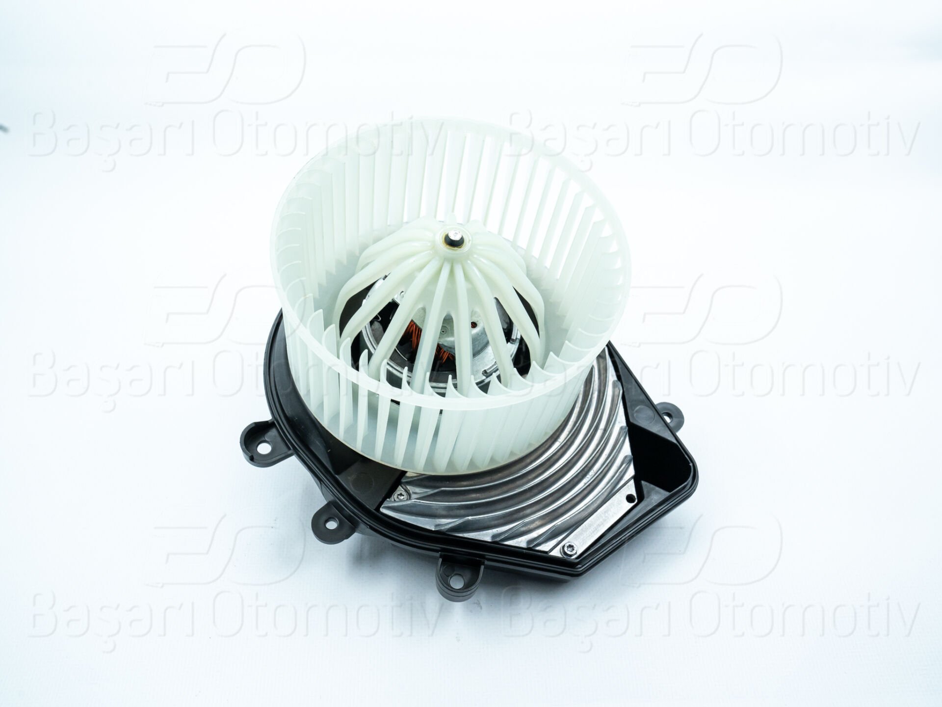 Audi A4 Skoda Superb Volkswagen Passat 1995 ve Sonrası Kalorifer Motoru (Rezistanslı)