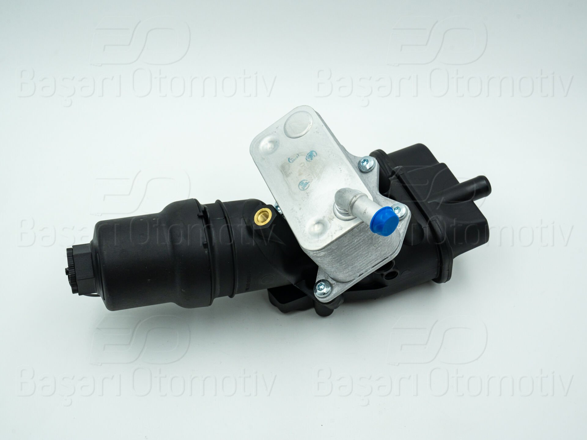 Volkswagen Golf 5 Jetta Passat Seat Leon 2.0 FSI Yağ Filtre Kütüğü Komple (Soğutucu Üzerinde)