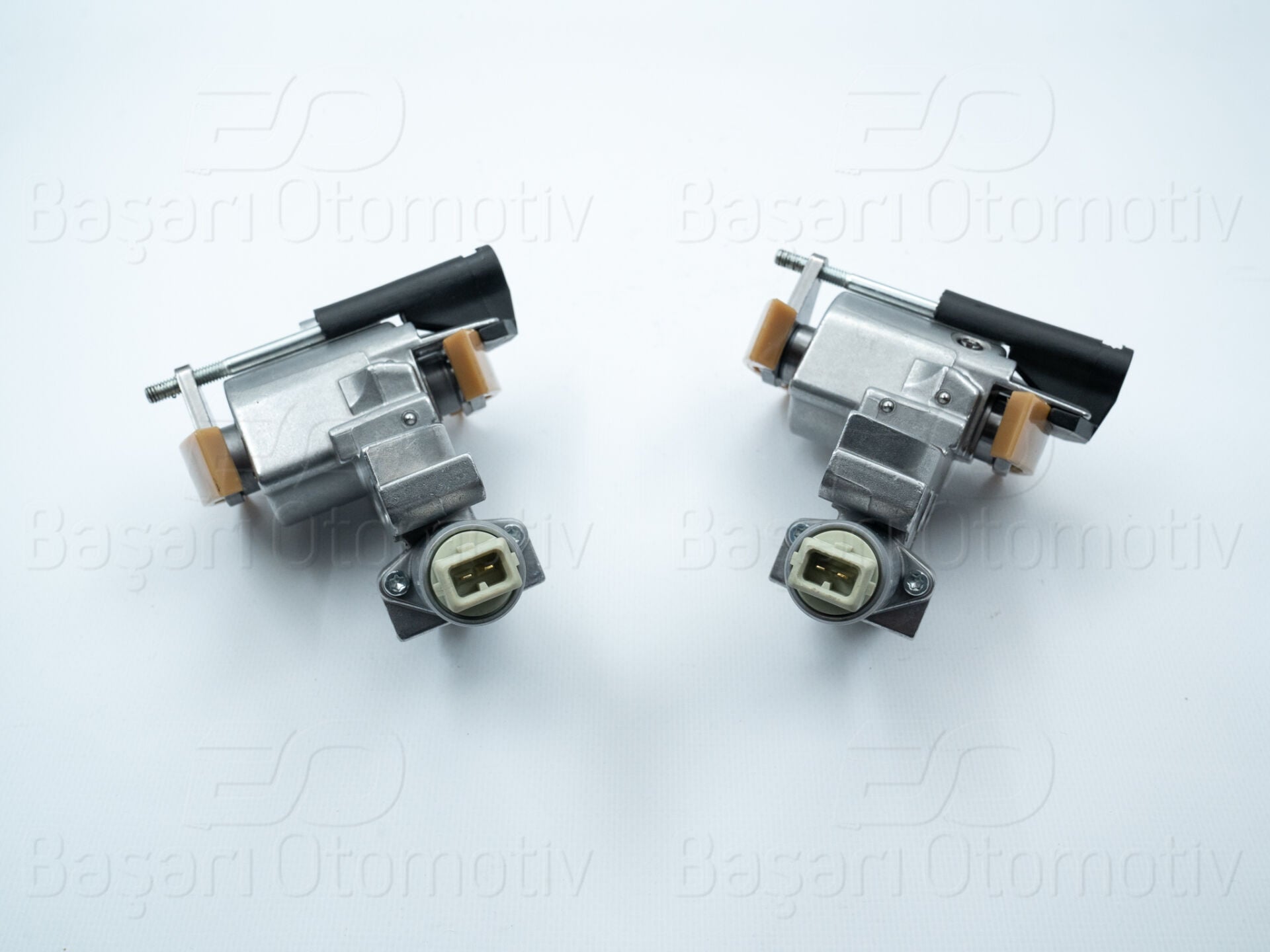 Audi A8 2004 Eksantrik Zincir Gergisi Elektrikli Set 6 Parça