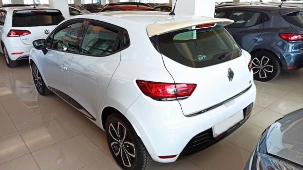 Renault Clio 4 2012-2019 Spoiler
