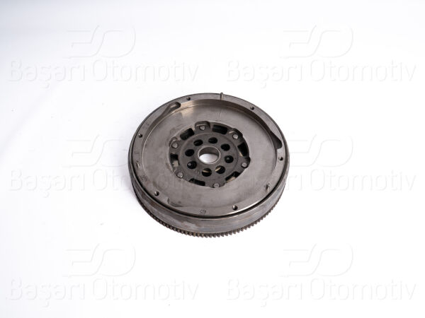 Peugeot 307 407 508 607 Expert Citroën C4 C5 2.0 HDI 2003 ve Sonrası Volan