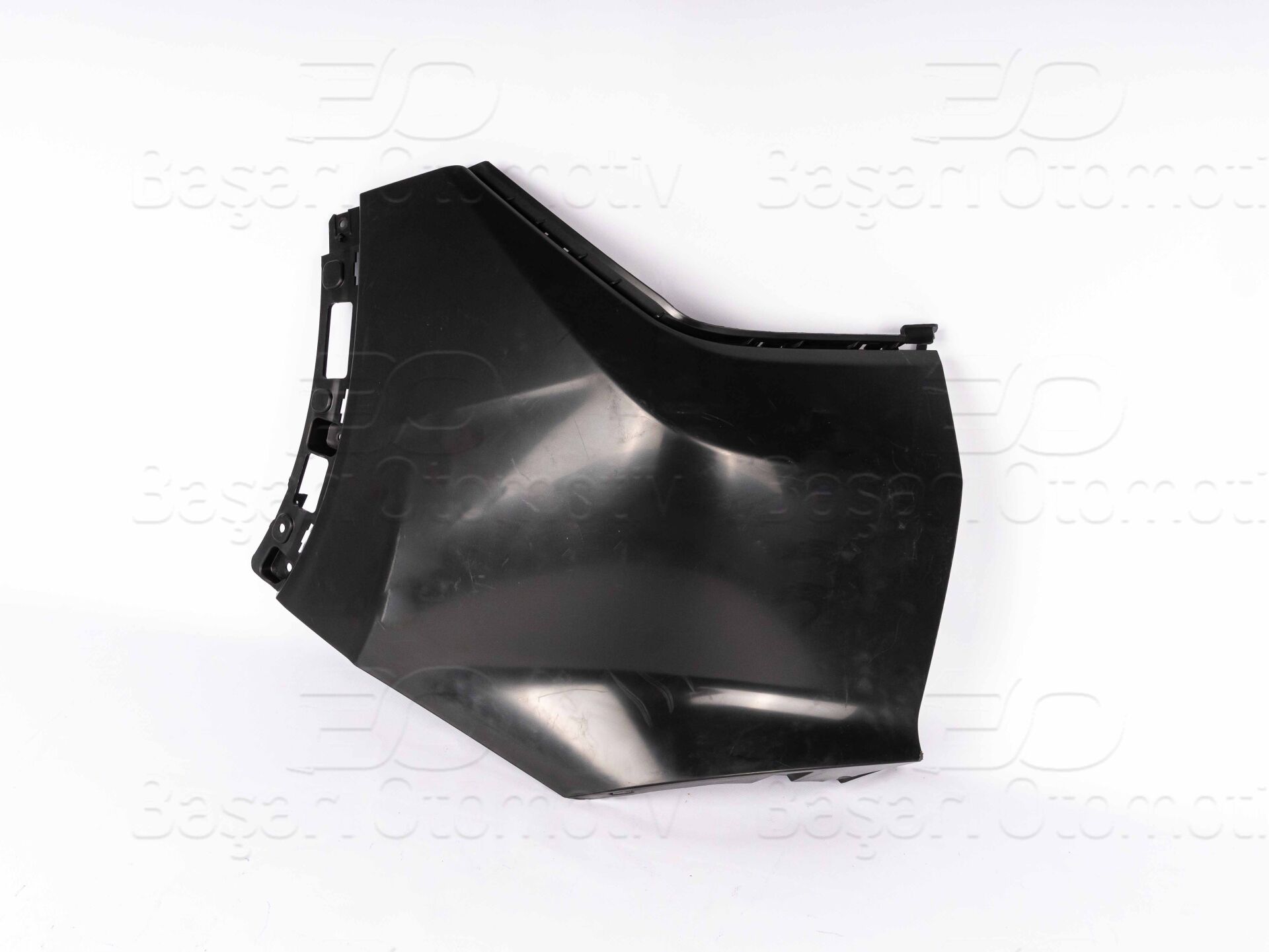 Chery Omoda 5 2023 Sonrası Arka Sağ Üst Tampon