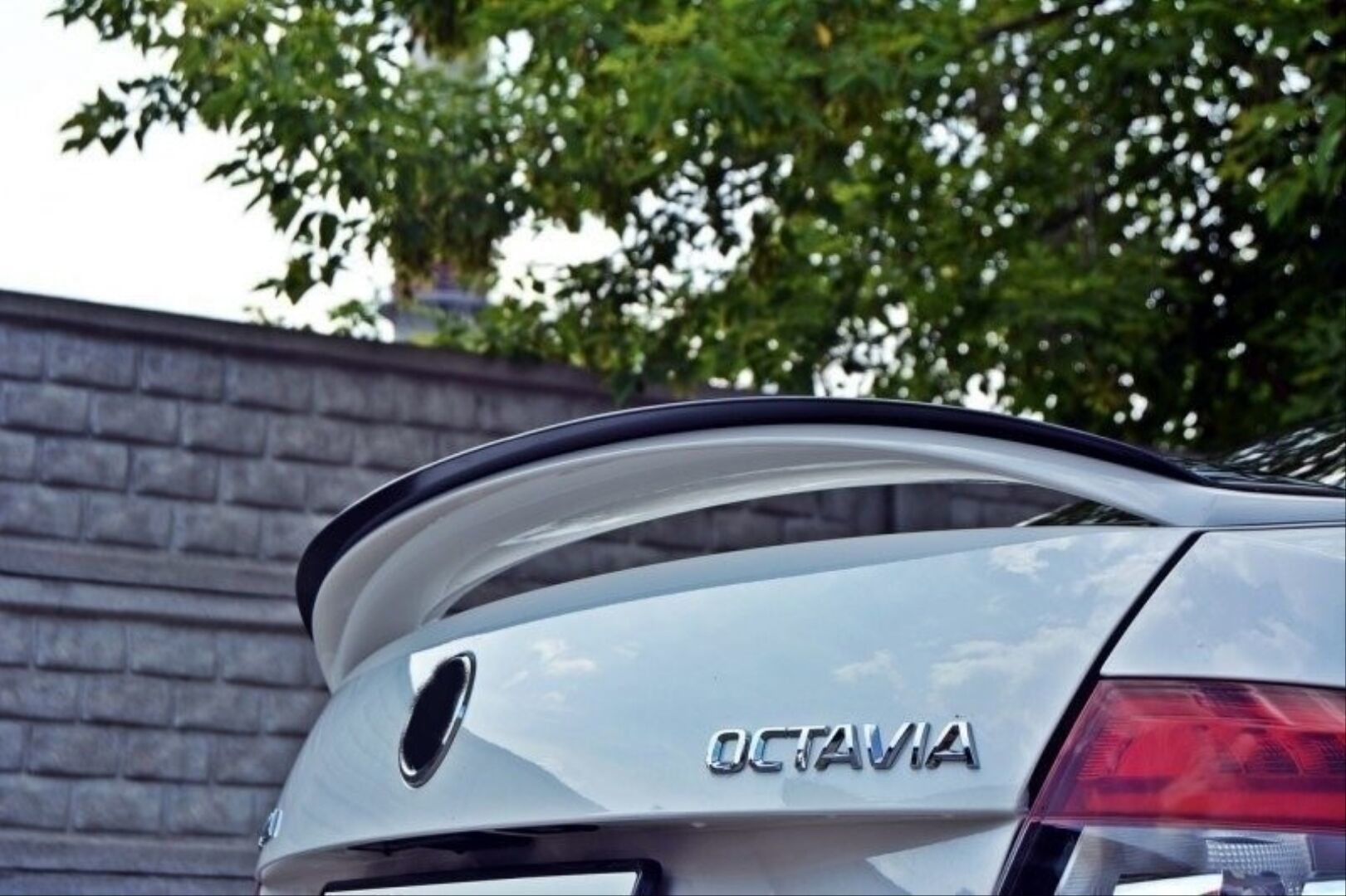 Skoda Octavıa 2013 - 2020 Uyumlu RS Spoiler / Pıano Black