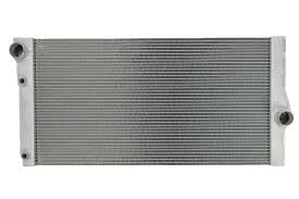 BMW 5 Serisi F07 F10 F11 5.20D 5.30D 5.35I 2008-2017 Su Radyatörü