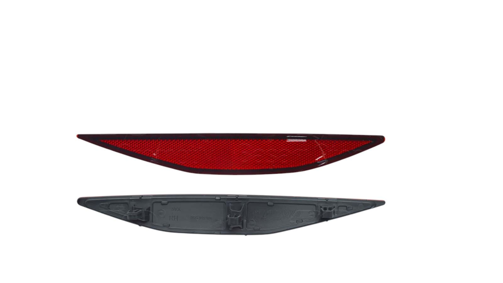 Volkswagen Golf 7 2012 ve Sonrası Arka Sağ Tampon Reflektörü