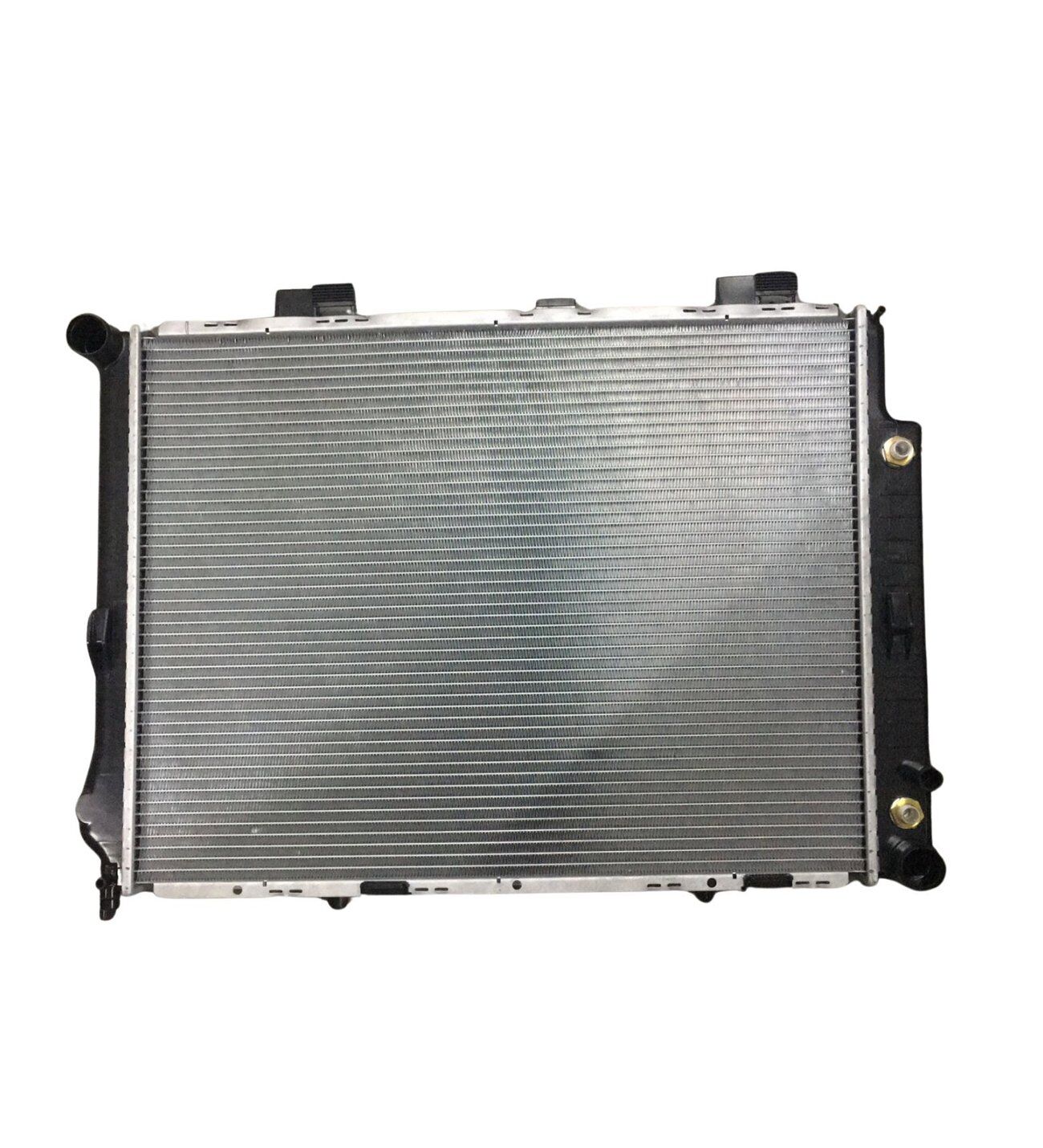 Mercedes-Benz W210 E200 E230 E300D Su Radyatörü Brazing MT-AT 650x488x32 mm