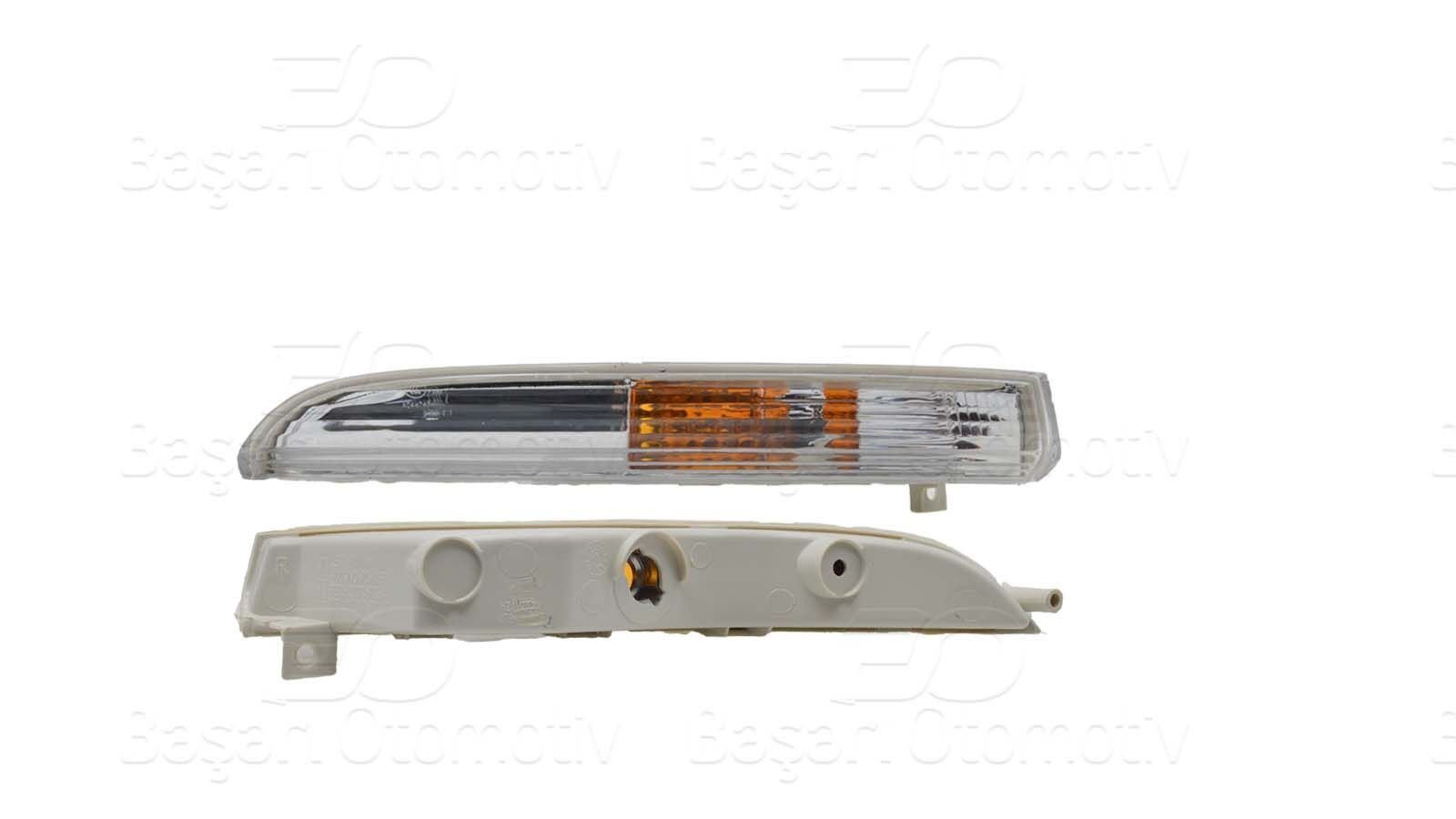 Volkswagen Passat CC 2009 - 2012 Ön Sağ Tampon Sinyali