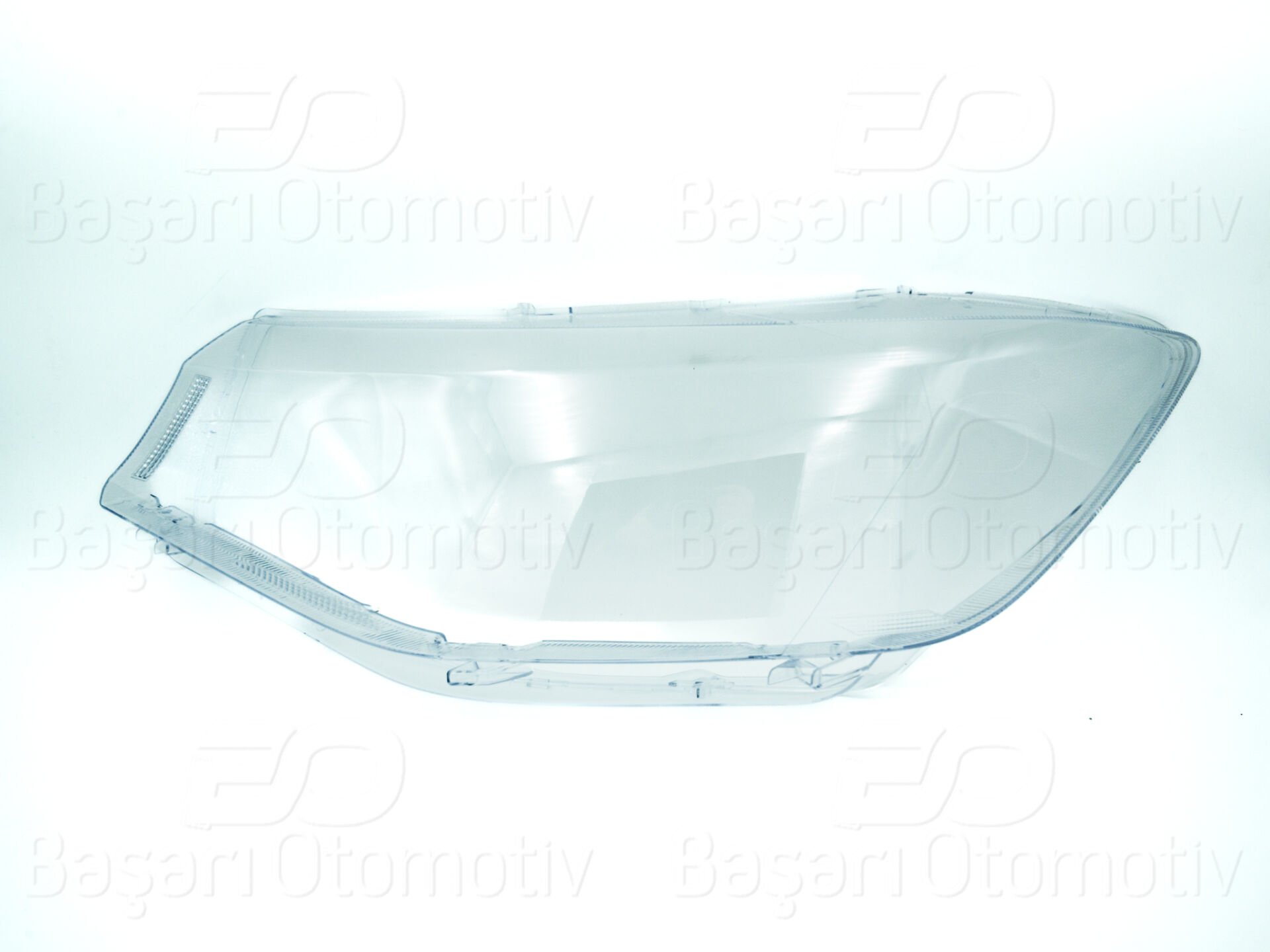 Volkswagen Caddy 2021 ve Sonrası Far Camı Sol