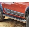 Isuzu D-max Kapı Kaplaması Siyah Renk