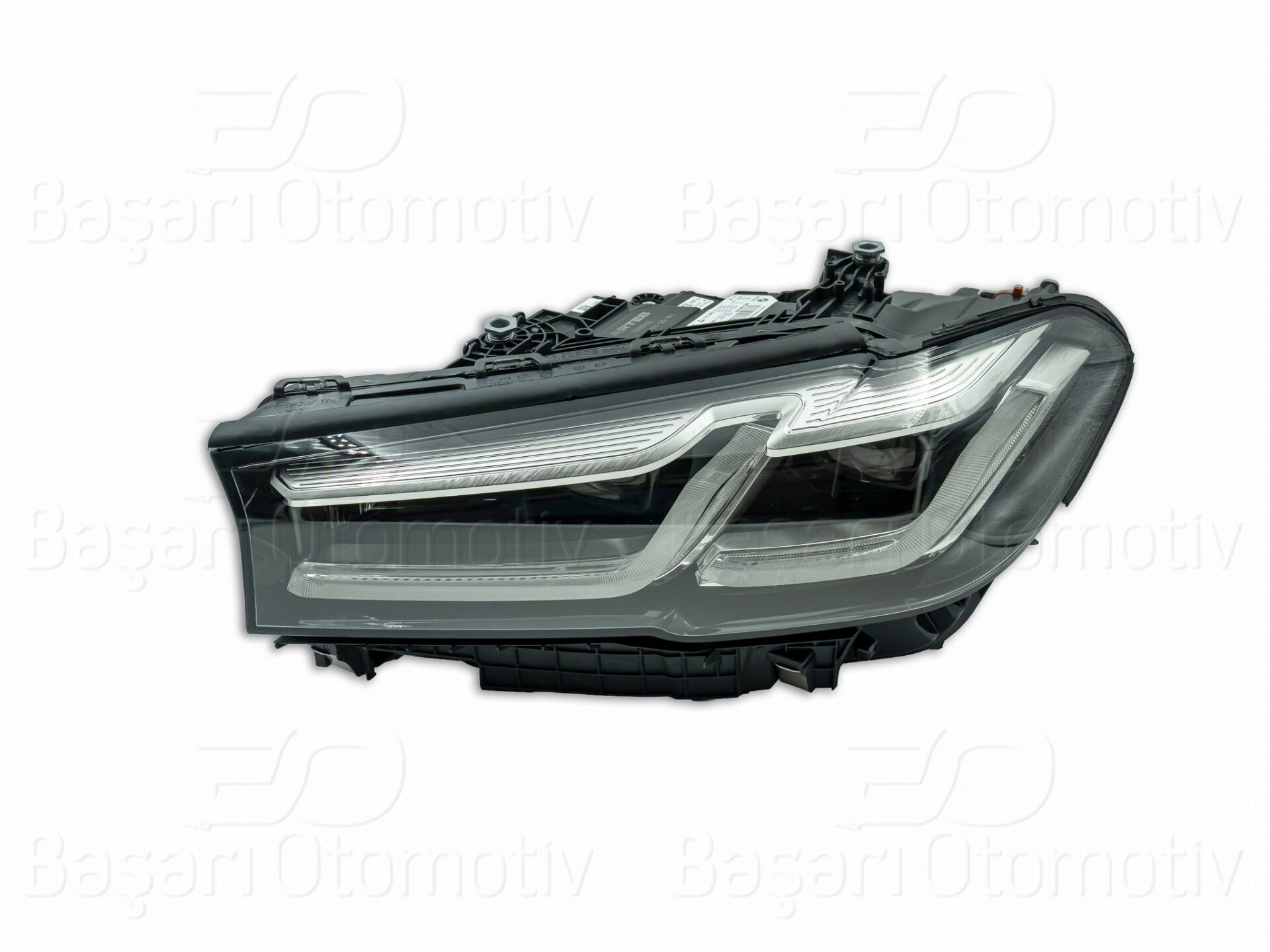 BMW 5 Serisi G30 LCI 2021 Sonrası Far Sol LED AFS