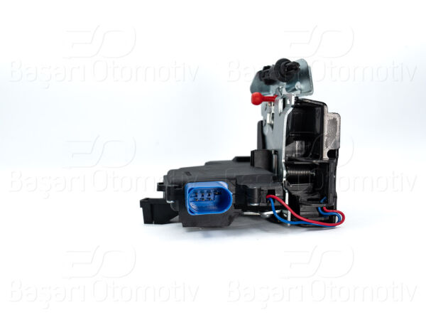 Audi A3 (8P1) 2003-2008 / A8 (4E2) 2002-2009 Sol Arka Kapı Kilidi Motorlu