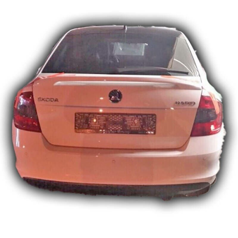 Skoda Rapid 2014 Yüksek Spoiler Boyasız