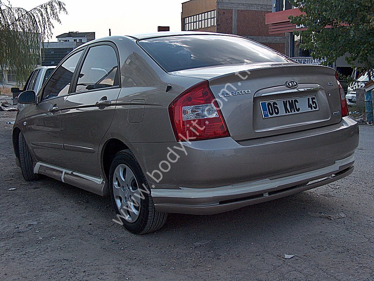 Kia Cerato Uyumlu Yedek Parça Arka Tampon Eki