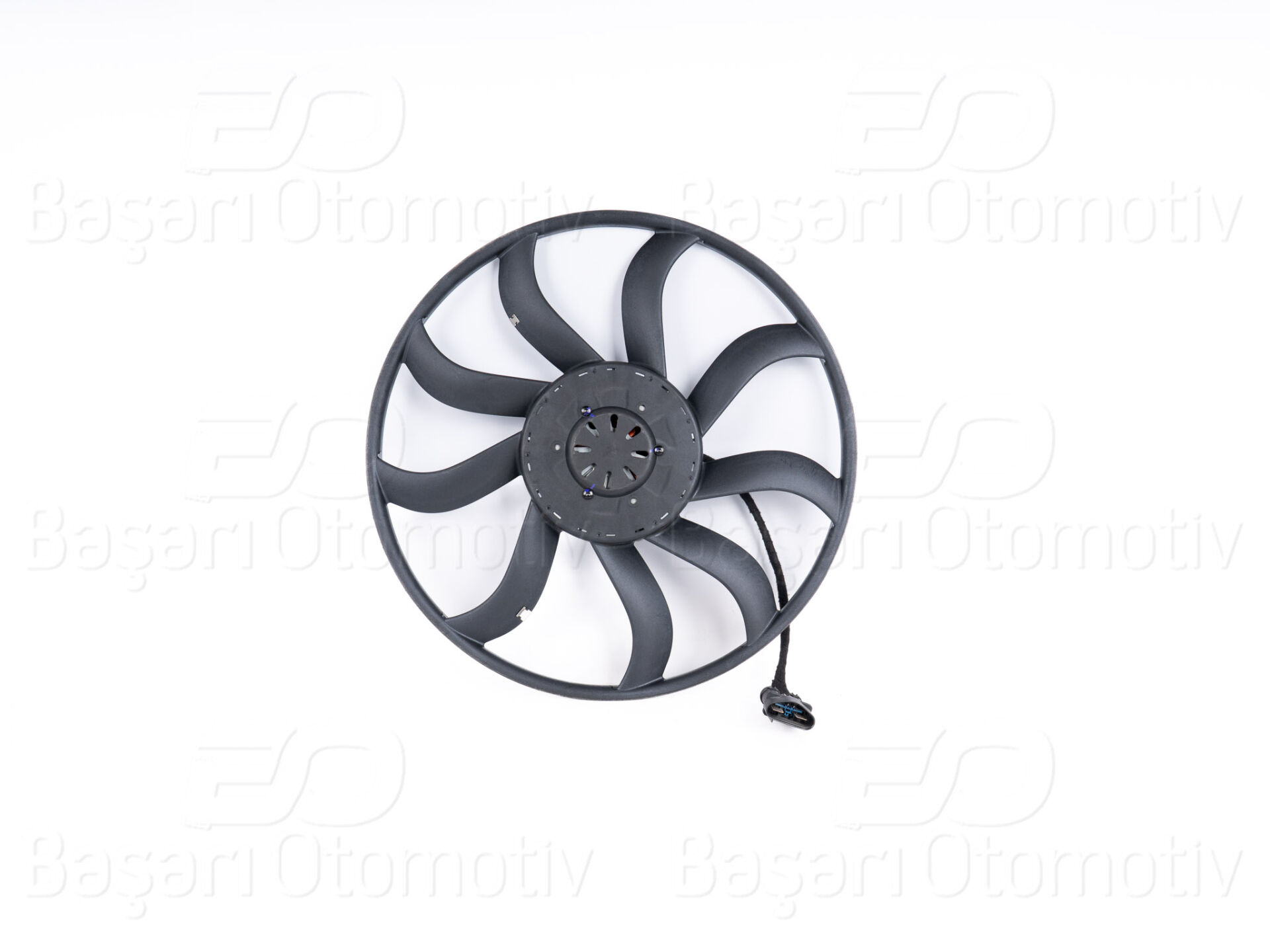 Porsche Cayenne 2011-2018 4.8L Fan Motoru Davlumbazlı