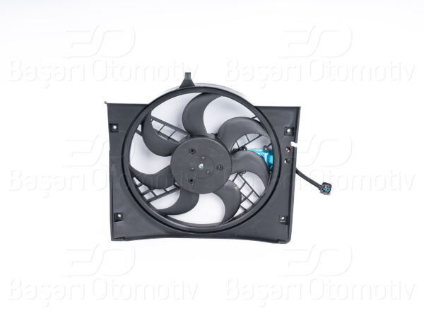 BMW E46 2.0 2000 Fan Motoru