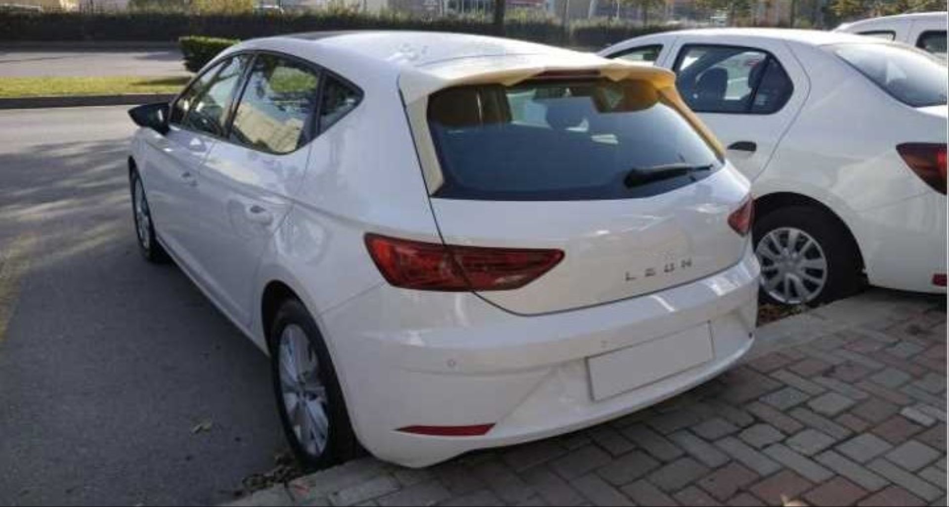Seat Leon 2016-2018 Aero Spoiler ve Cam Çıtası Set