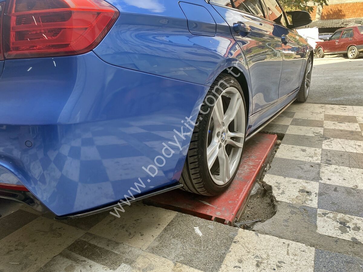 BMW F30 Uyumlu Yedek Parça F80 Arka Tampon Flap - Plastik