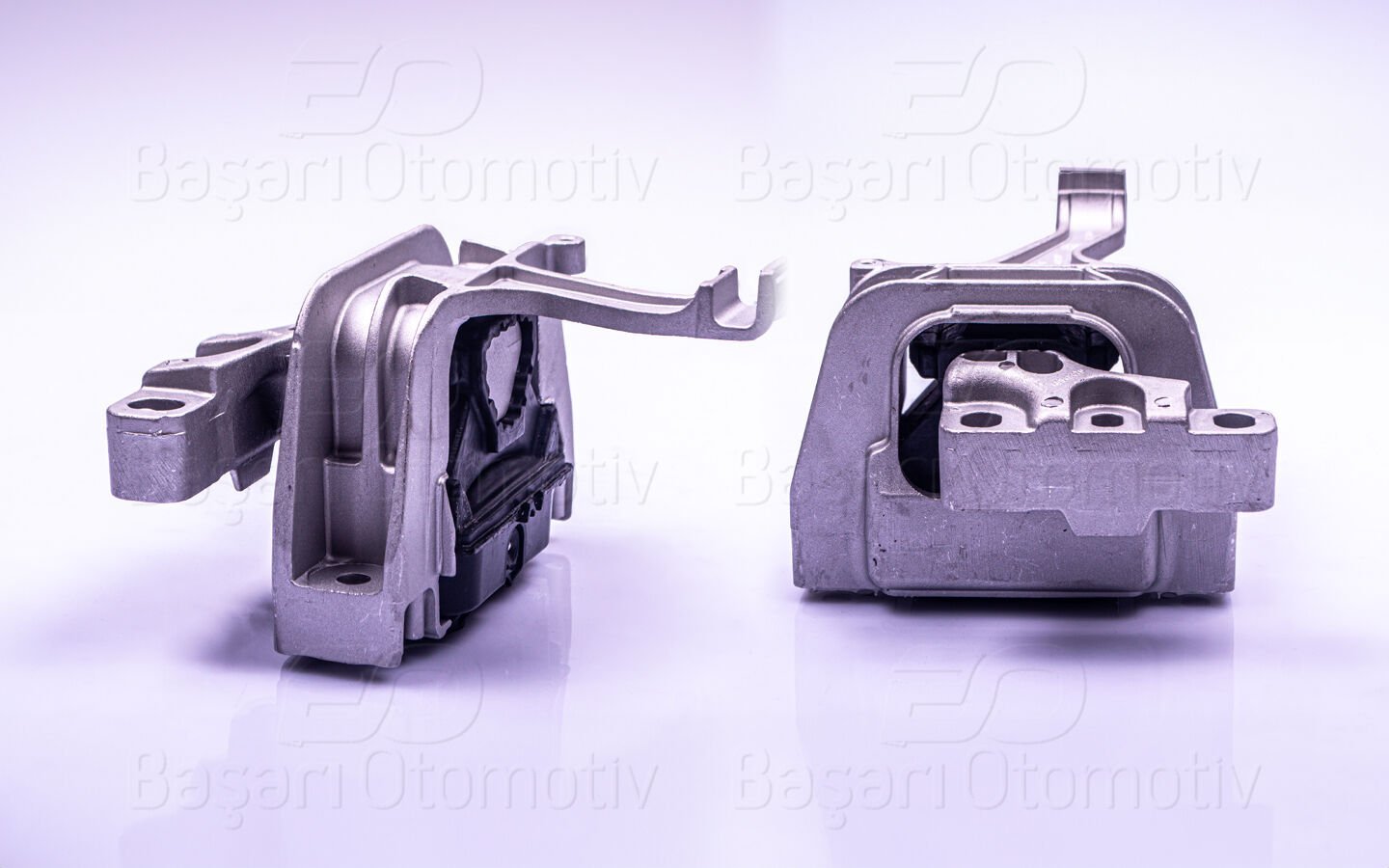 Audi A3 1.6 TDI 2013 Motor Takozu Sağ