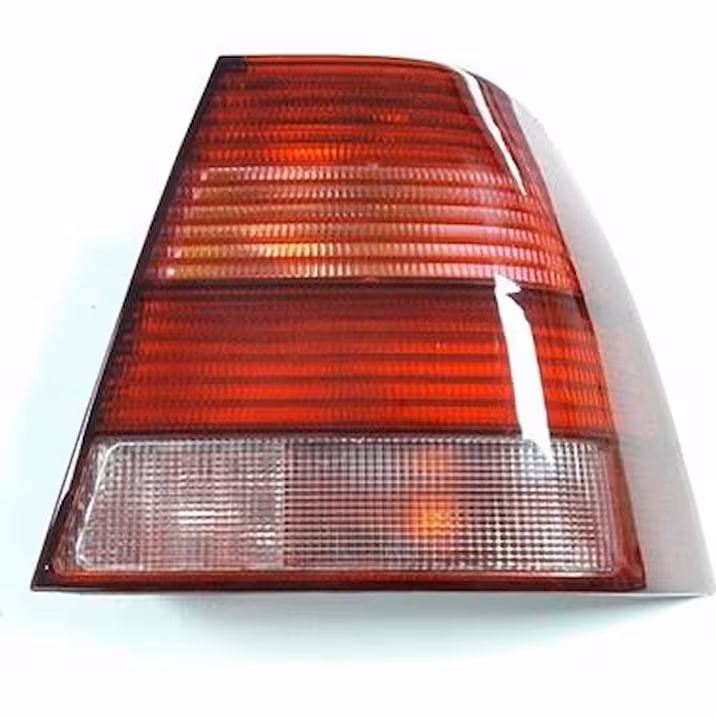 Volkswagen Bora 1998 - 2004 Sağ Füme Stop Lambası