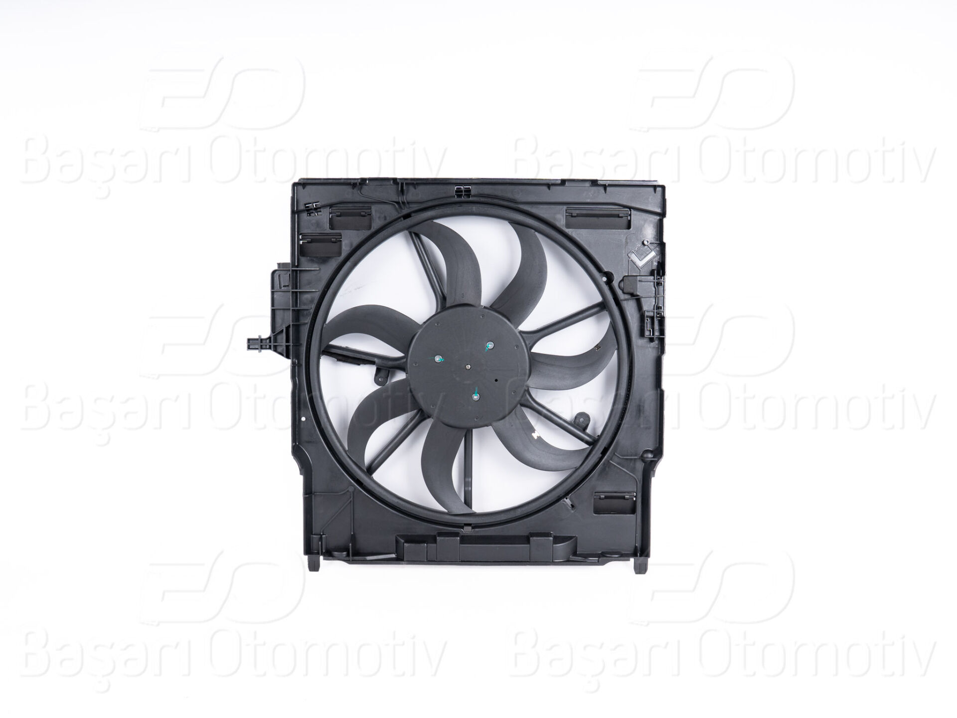 BMW X5 E70 X6 E71 600W Fan Motoru Davlumbazlı 2007-2013
