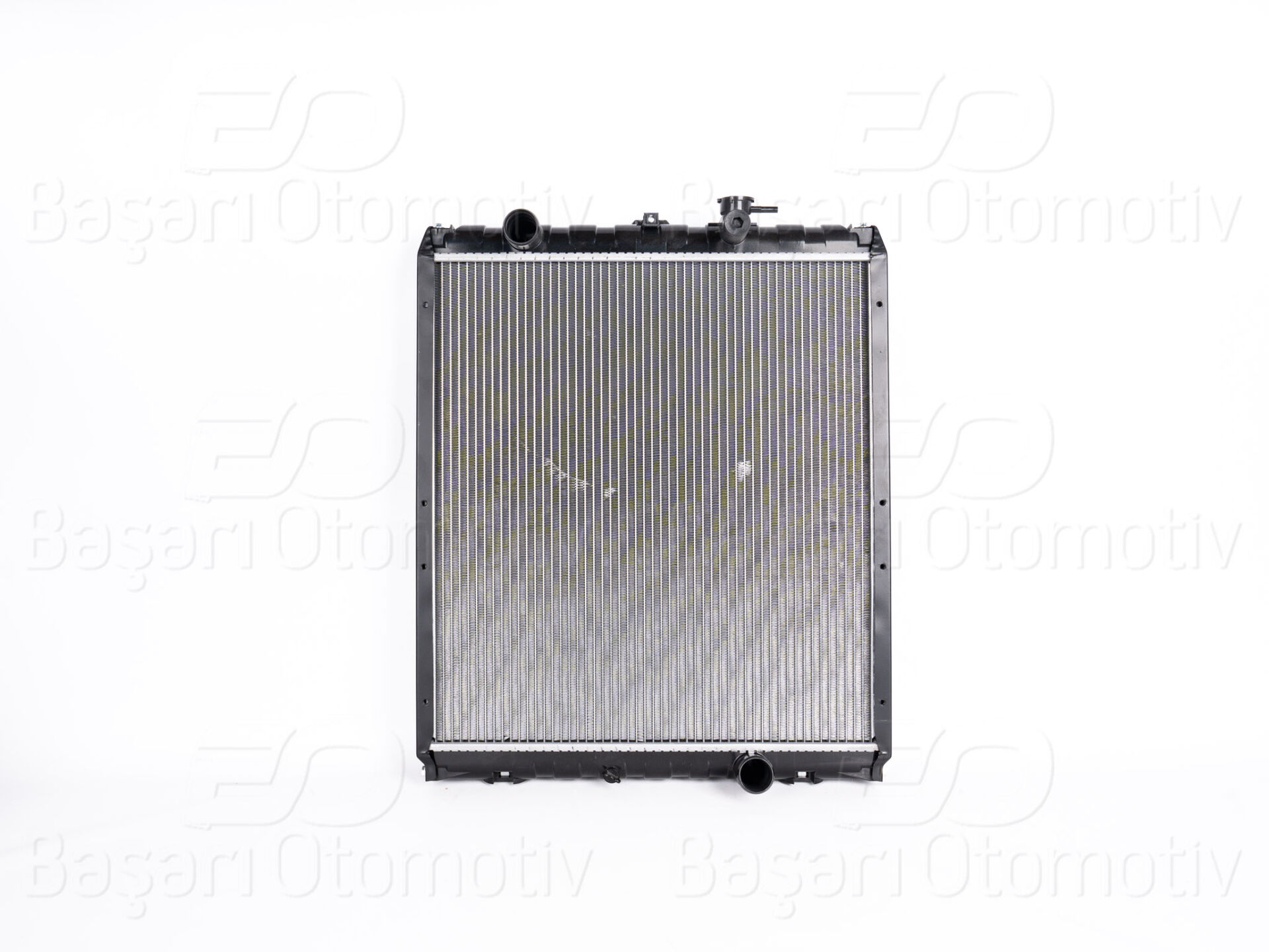 Hyundai HD 35 72 75 77 Kamyonet Su Radyatörü