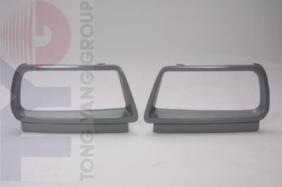 Suzuki Vitara Far Çerçevesi Sol (2 Kapı) 1995 Sonrası Uyumlu