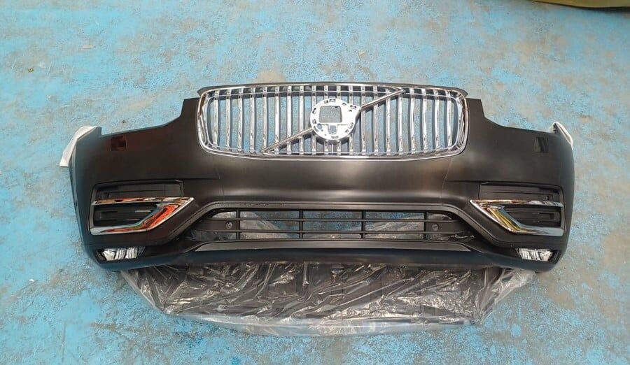 ÖN TAMPON SETİ KOMPLE XC90 2022-