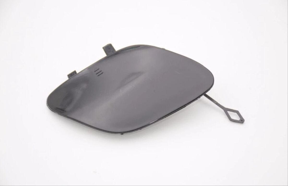 Mercedes W205 C Serisi 2014+ Ön Tampon Çeki Kapağı - Amg