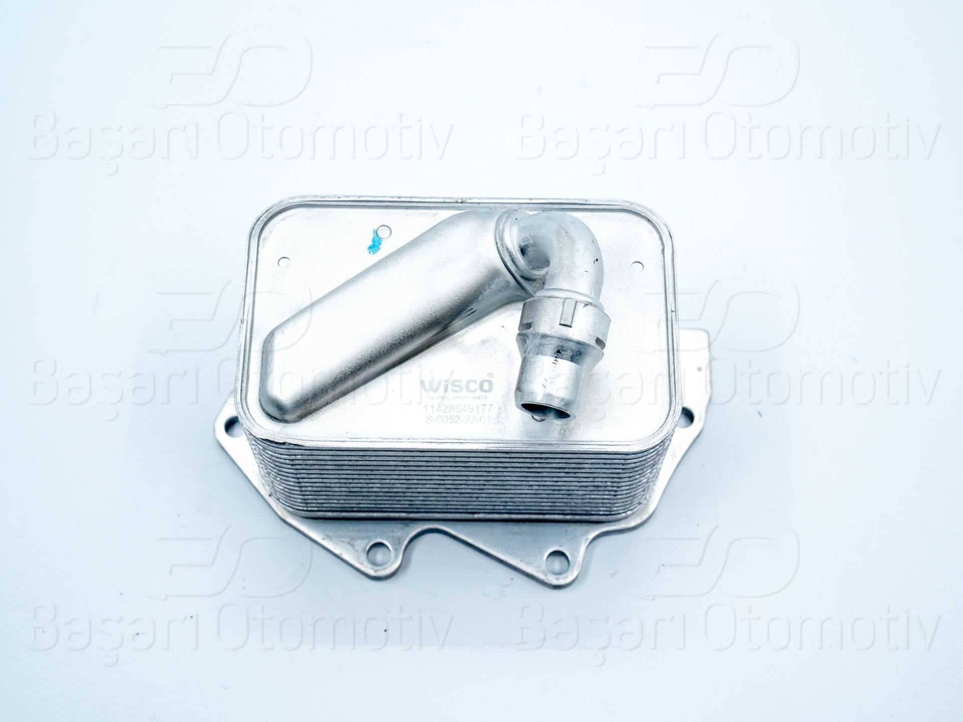 BMW F40, F44, F45, F48, F54 Modelleri Uyumlu Yağ Soğutucusu (Tek, Kütüksüz)