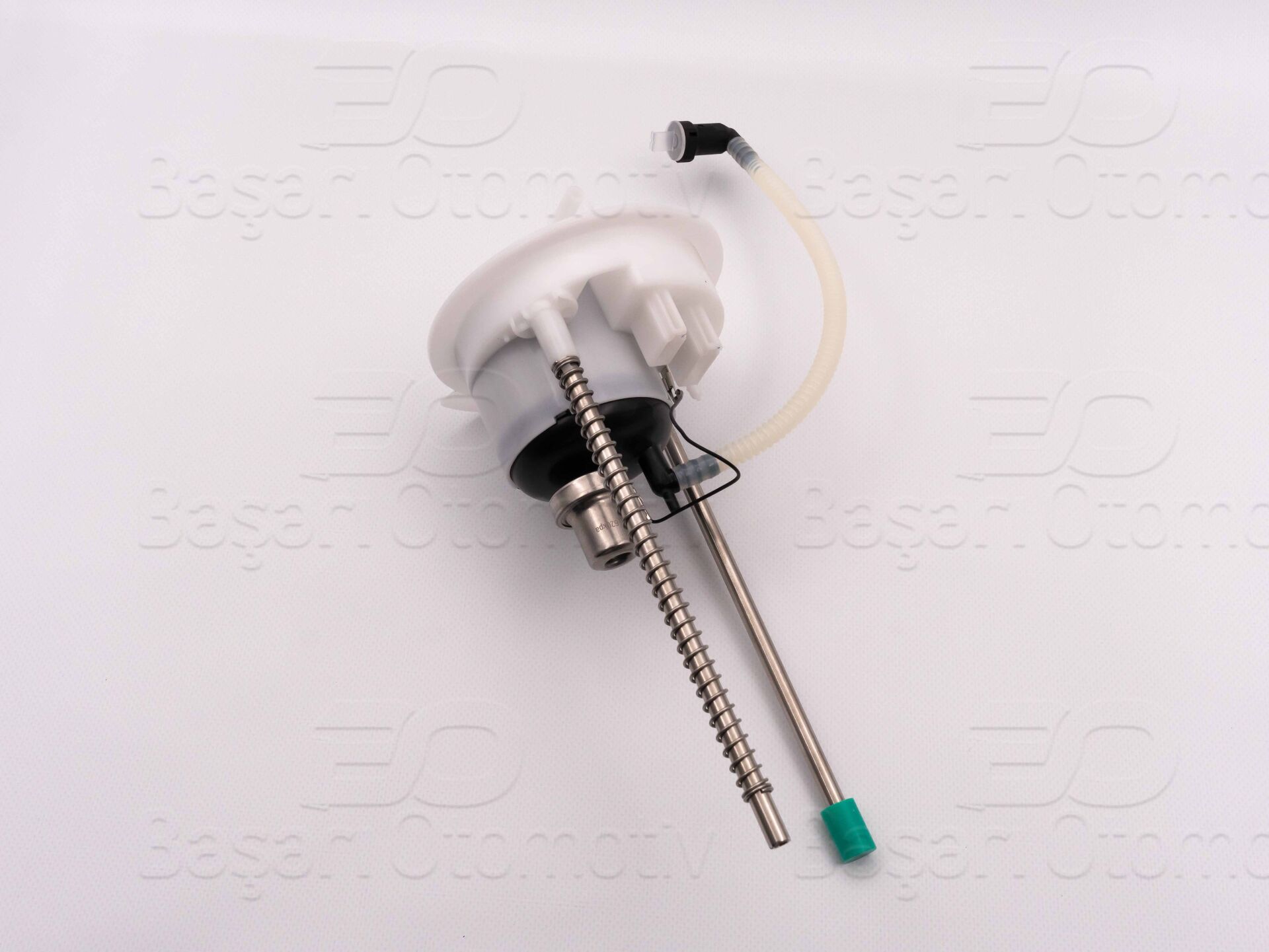 Audi Q5 2011 ve Sonrası Uyumlu Yakıt Pompası