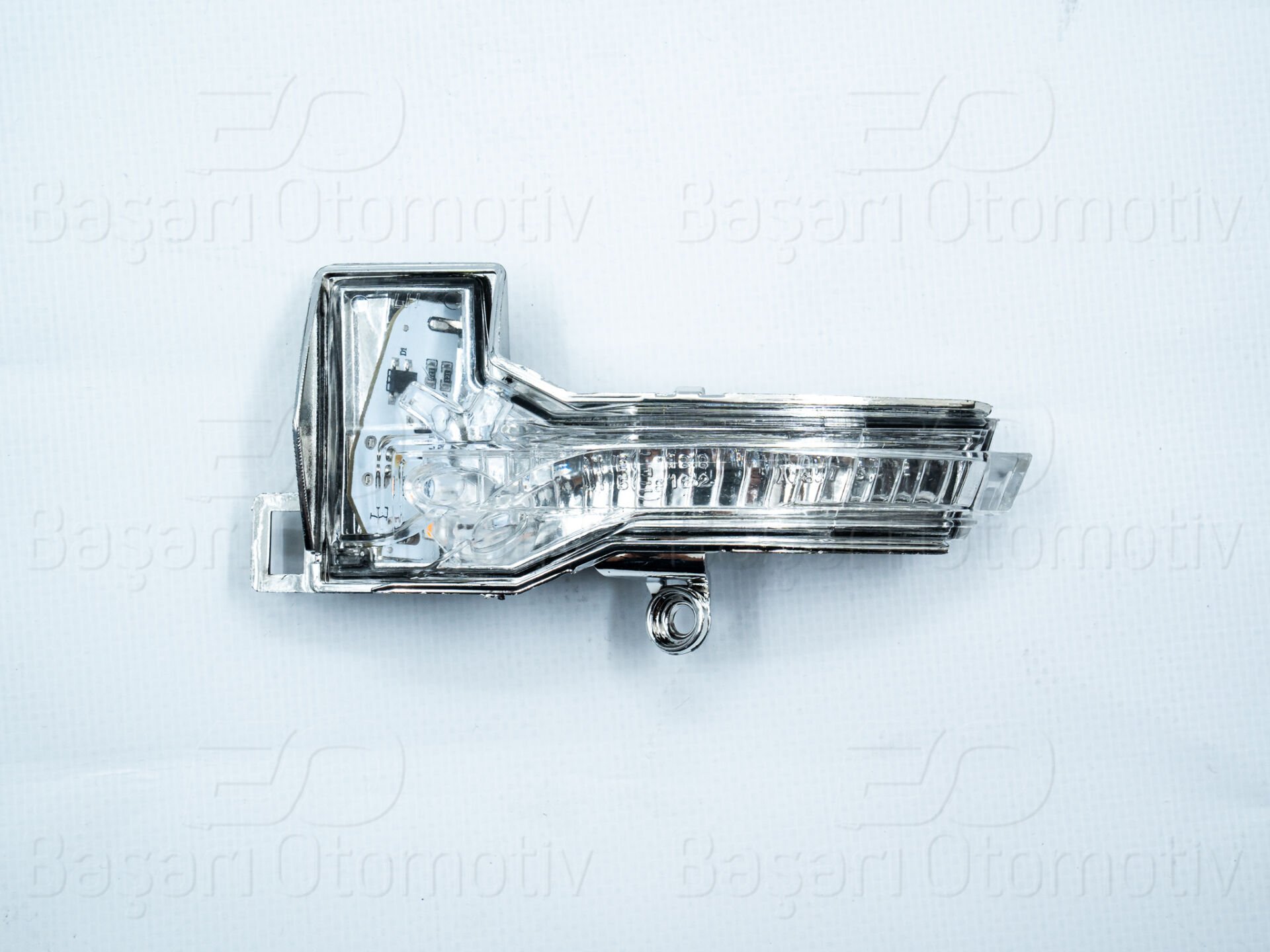 Volkswagen Polo 2018 ve Sonrası Sol Ayna Sinyali