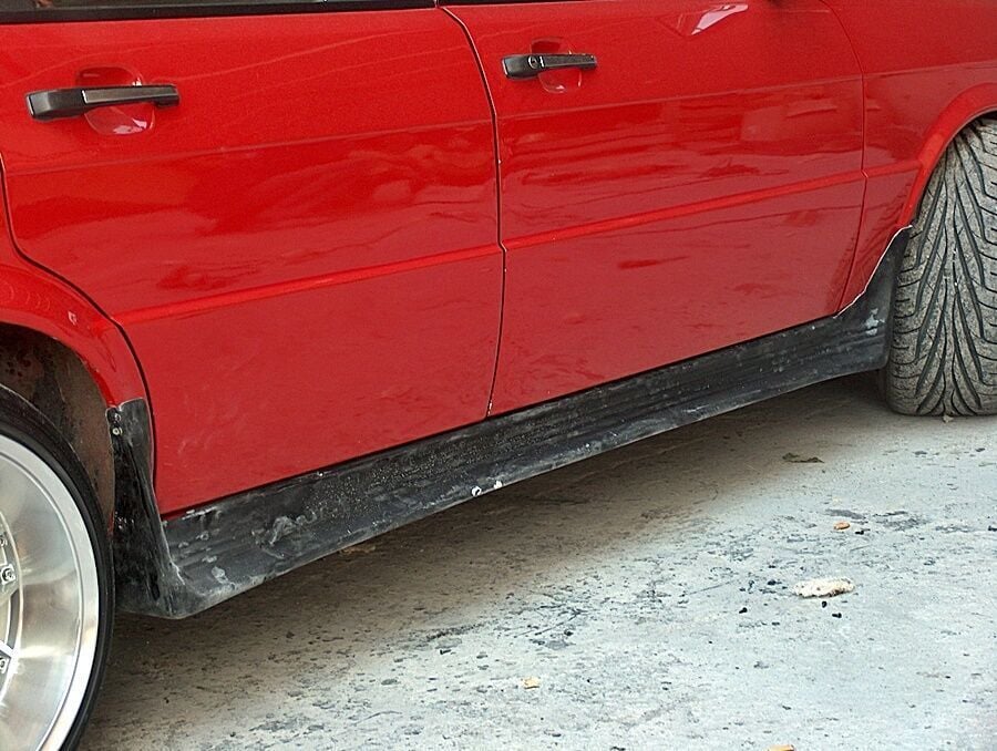 Audi 80 Uyumlu Yedek Parça Kulaklı Marşpiyel Takımı