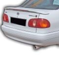 Toyota Corolla Sedan 1999-2001 Uyumlu  Işıklı Spoiler Boyalı