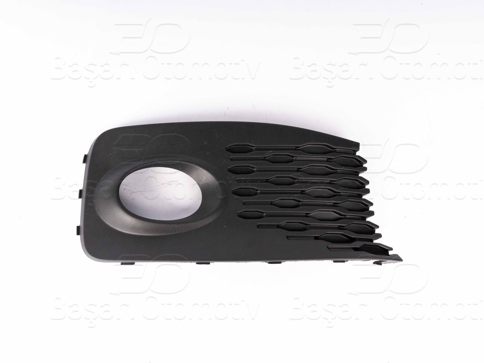 Volkswagen Caddy 2021 Sağ Sisli Tampon Izgarası