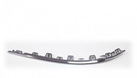 Volkswagen Passat B8.5 2020 ve Sonrası Ön Sağ Nikelajlı Tampon Çıtası