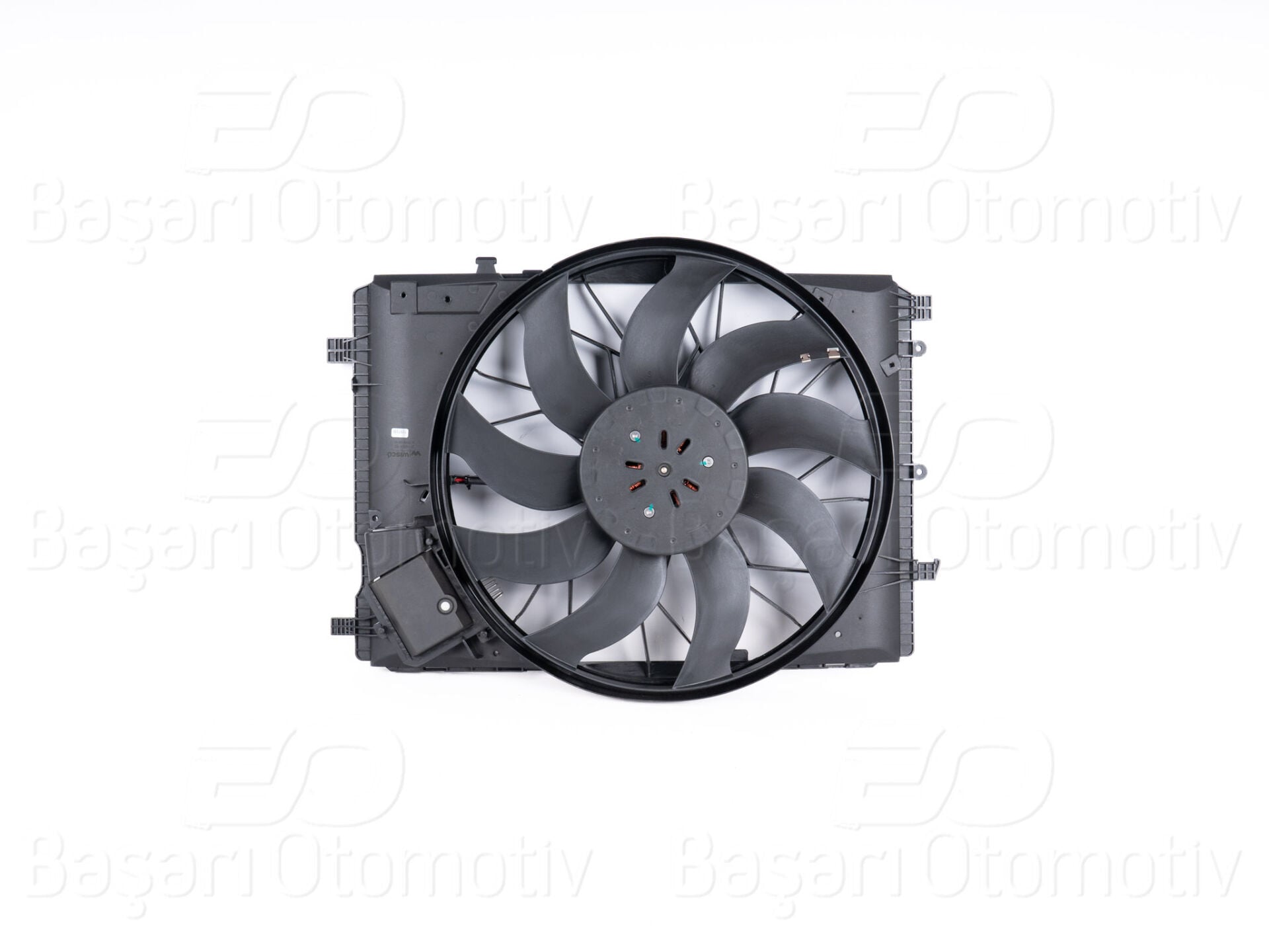 Mercedes W212 W176 C218 850W 2012 Fan Motoru