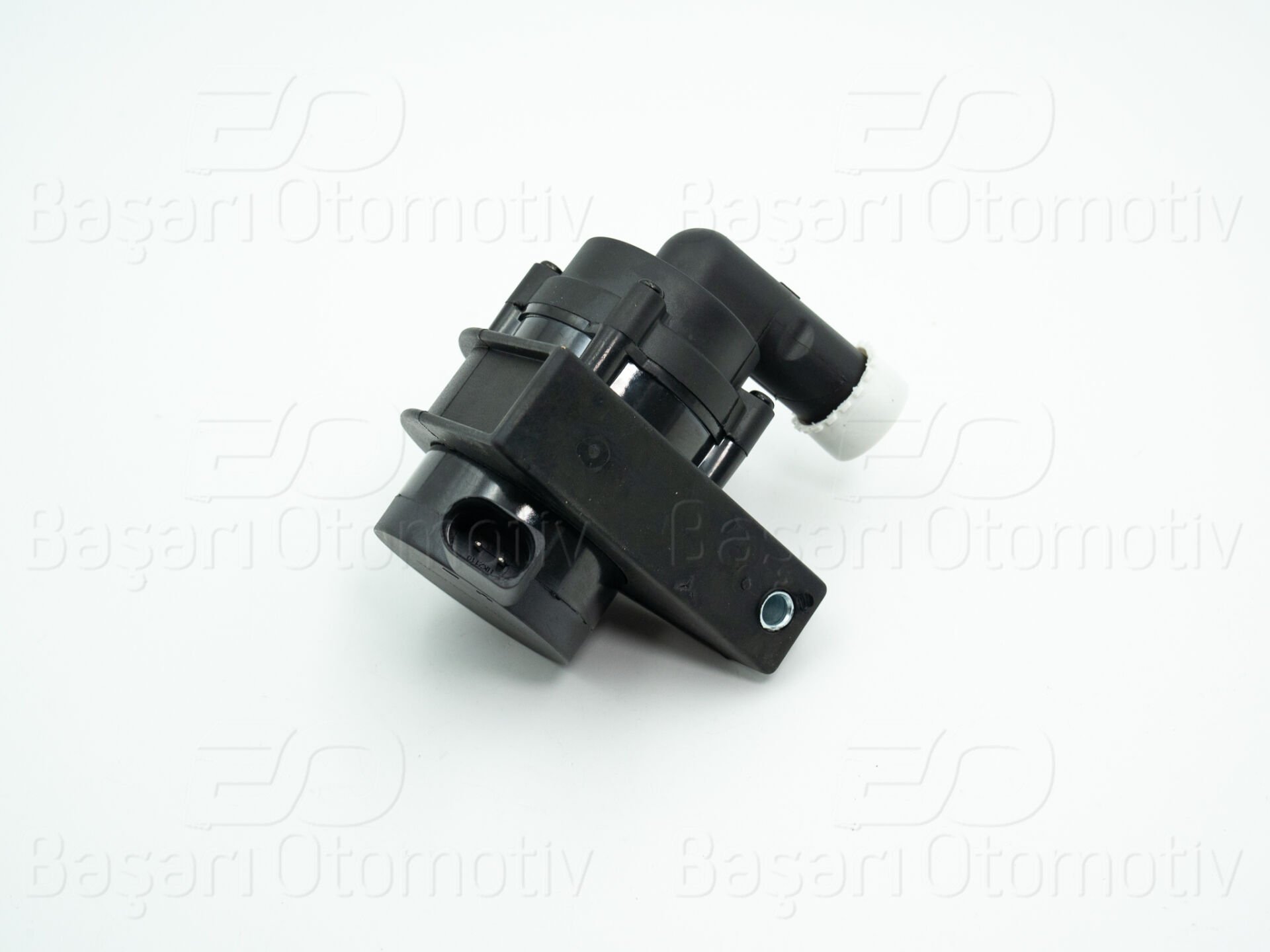 Audi A4 A6 A8 2002 ve Sonrası Uyumlu Ek Su Pompası