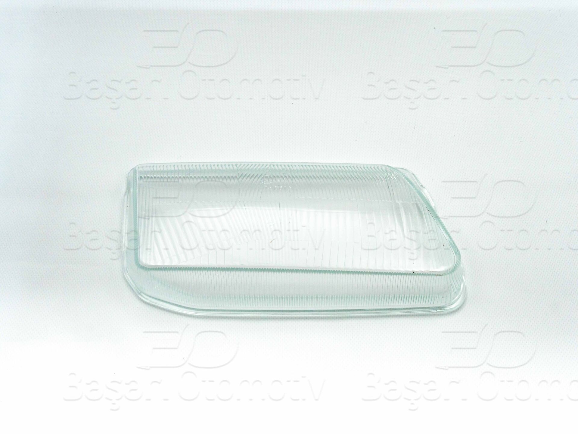 Opel Astra F 1995-1998 Sağ Far Camı